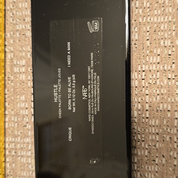 NARS "Hustle" Cheek Palette - Picture 3 of 3